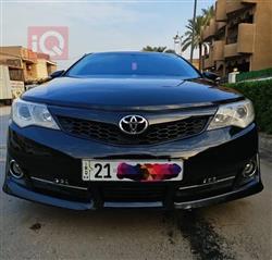 تۆیۆتا کامری